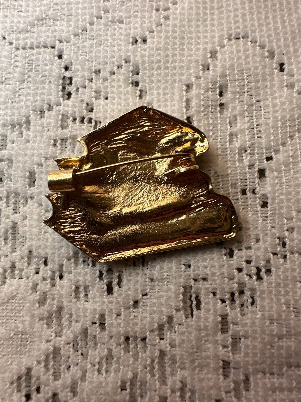 Stacked Book Pin Brooch - Yellow, Blue, Black - Picture 3 of 4